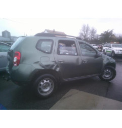Pare choc arriere DACIA DUSTER 1 Photo n°12