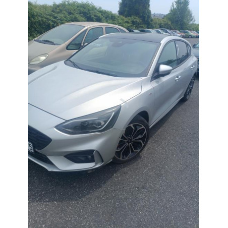 Planche de bord complete FORD FOCUS 4 Photo n°1