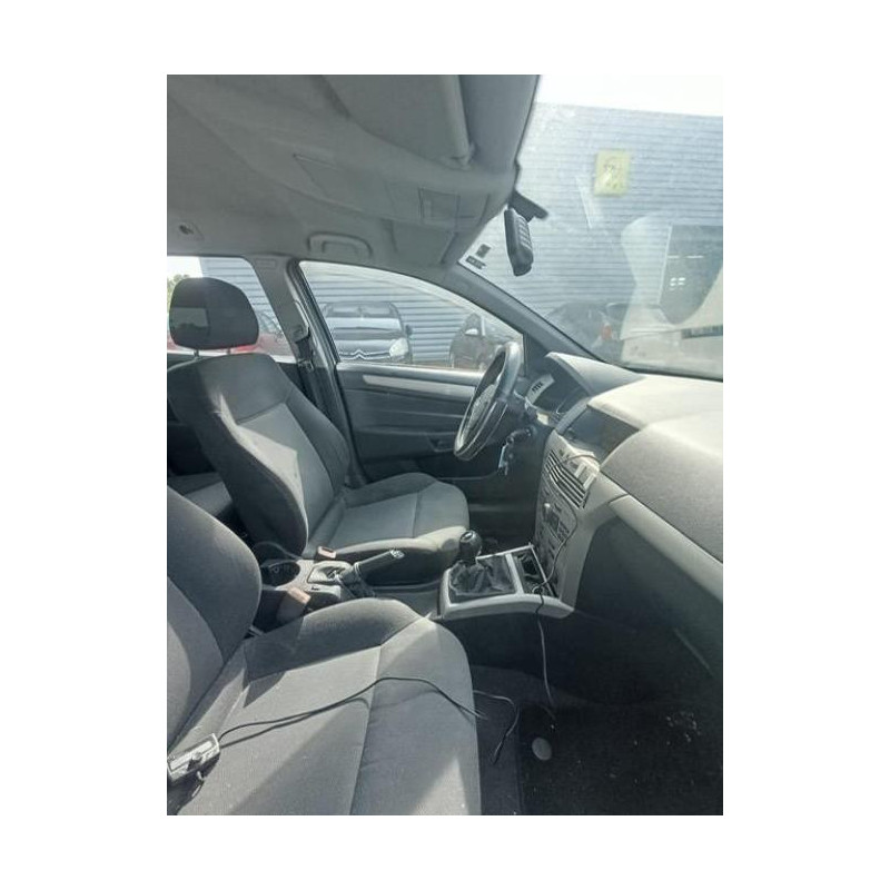 Malle/Hayon arriere OPEL ASTRA H