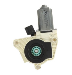 Moteur leve vitre arriere droit MERCEDES CLASSE B 245 Photo n°1