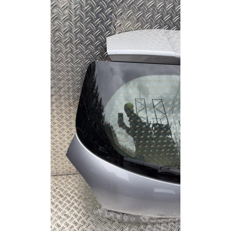 Malle/Hayon arriere PEUGEOT 208 1