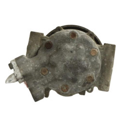 Compresseur clim RENAULT CLIO 2 CAMPUS Photo n°5