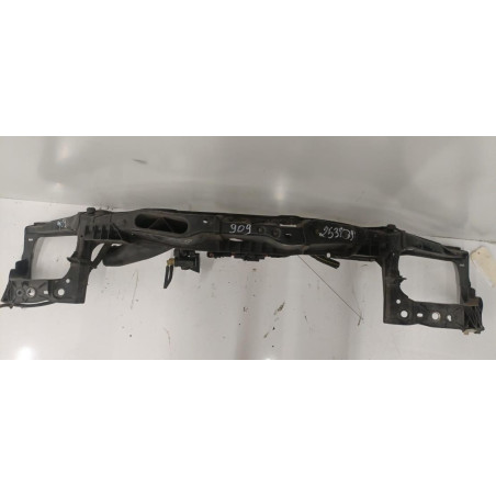 Face avant OPEL CORSA D Photo n°2