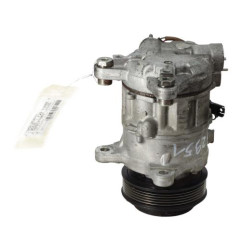 Compresseur clim BMW SERIE 1 F20 Photo n°4