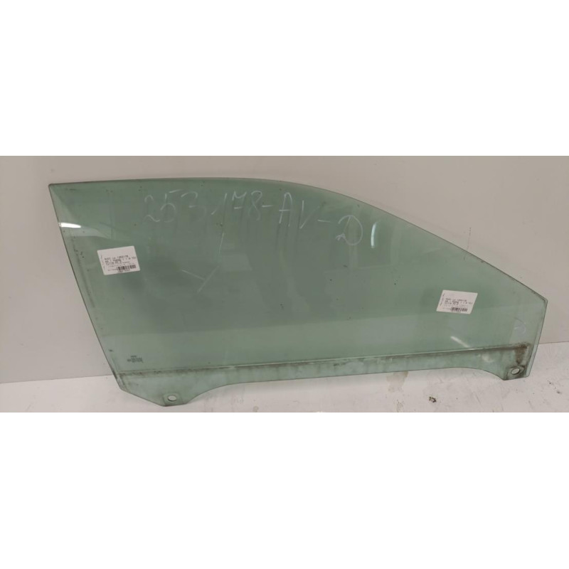 Vitre avant droit AUDI A3 1