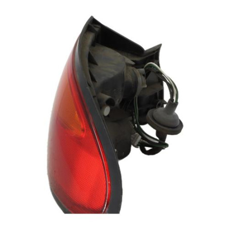 Feu arriere principal droit (feux) MAZDA 323 6