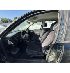 Moteur leve vitre avant droit OPEL VECTRA B Photo n°9