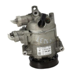 Compresseur clim VOLKSWAGEN GOLF 6 Photo n°1