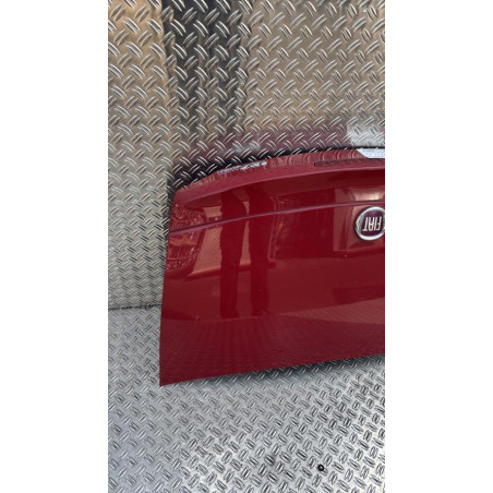 Malle/Hayon arriere FIAT 124 2 SPIDER