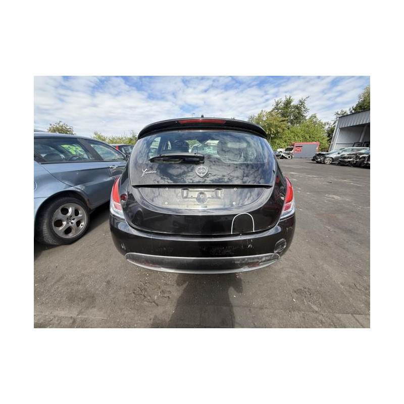 Malle/Hayon arriere LANCIA YPSILON 5