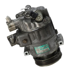 Compresseur clim VOLKSWAGEN GOLF 5 Photo n°1