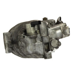 Compresseur clim VOLKSWAGEN GOLF 5 Photo n°5