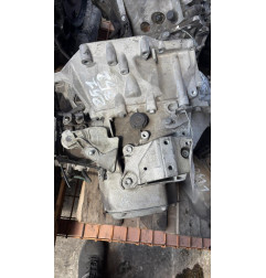 Boite de vitesses PEUGEOT 208 1 Photo n°1