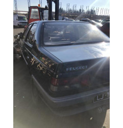 Feu arriere principal droit (feux) PEUGEOT 405 Photo n°10