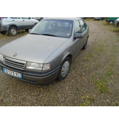 Feu arriere principal droit (feux) OPEL VECTRA A Photo n°9