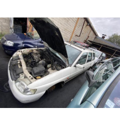 Feu arriere principal gauche (feux) FORD ESCORT 6 Photo n°12