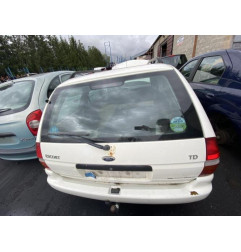 Feu arriere principal gauche (feux) FORD ESCORT 6 Photo n°16