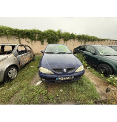 Feu arriere principal droit (feux) RENAULT MEGANE 1 Photo n°7