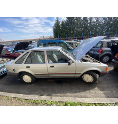 Feu arriere principal droit (feux) FORD ESCORT 4 Photo n°12