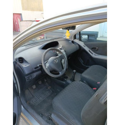 Capot TOYOTA YARIS 2 Photo n°3