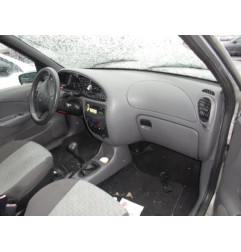 Feu arriere principal gauche (feux) MAZDA 121 3 Photo n°11