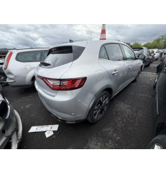 Verin de coffre RENAULT MEGANE 4 Photo n°18