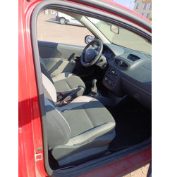 Capot RENAULT CLIO 3 Photo n°3