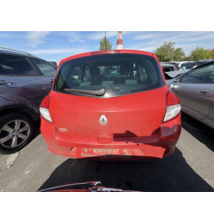 Capot RENAULT CLIO 3 Photo n°16