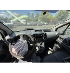 Porte avant droit PEUGEOT PARTNER 2 Photo n°16