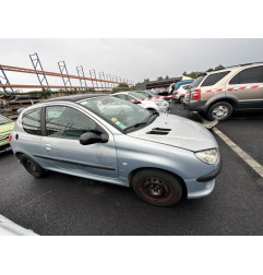 Moteur essuie glace arriere PEUGEOT 206 Photo n°10