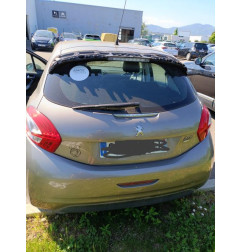 Ecran GPS PEUGEOT 208 1 Photo n°8