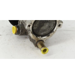 Pompe de direction RENAULT LAGUNA 2 Photo n°8