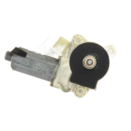 Moteur leve vitre avant gauche MERCEDES CLASSE CLK 209 Photo n°1