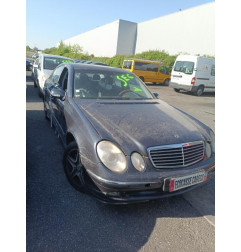 Autoradio d'origine MERCEDES CLASSE E 211 Photo n°6