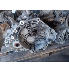 Boite de vitesses OPEL ASTRA J Photo n°1