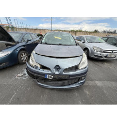 Moteur essuie glace arriere RENAULT CLIO 3 Photo n°9