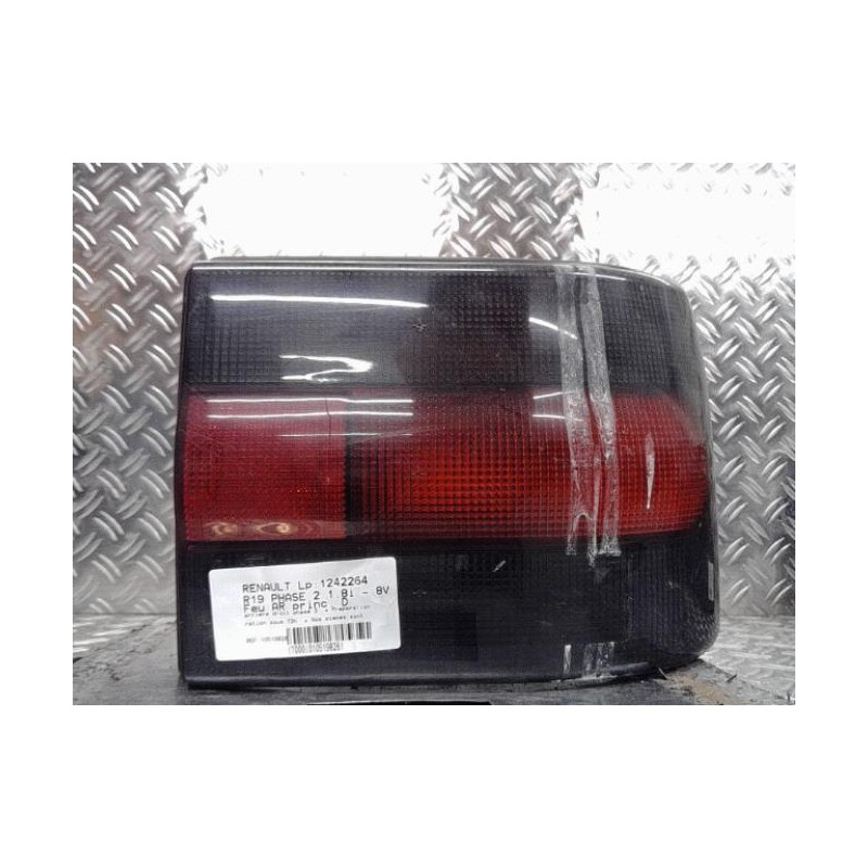 Feu arriere principal droit (feux) RENAULT R19