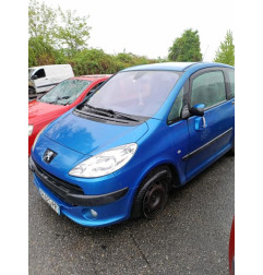 Air bag conducteur PEUGEOT 1007 Photo n°8