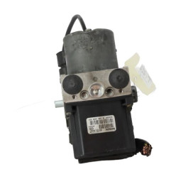 Bloc ABS (freins anti-blocage) AUDI A4 2 Photo n°4