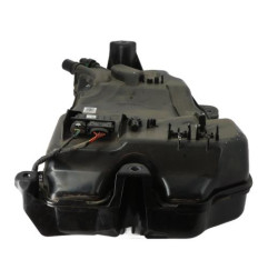 Reservoir AdBlue VOLKSWAGEN GOLF 8 Photo n°4