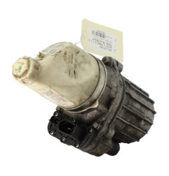 Pompe de direction OPEL ASTRA H Photo n°3