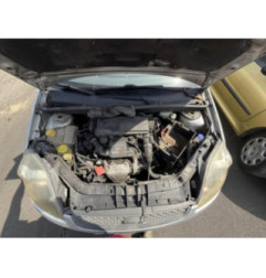 Face avant FORD FIESTA 5 Photo n°9