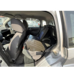 Face avant FORD FIESTA 5 Photo n°15