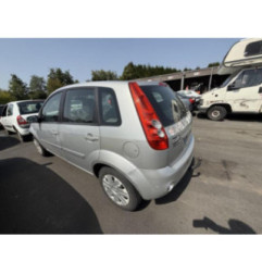 Face avant FORD FIESTA 5 Photo n°16