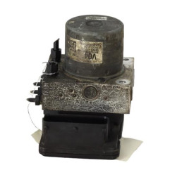 Bloc ABS (freins anti-blocage) HYUNDAI I 40 Photo n°3