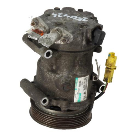 Compresseur clim PEUGEOT 207 Photo n°1