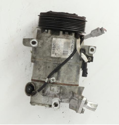 Compresseur clim RENAULT CLIO 4 Photo n°7