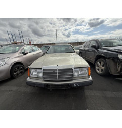 Feu arriere principal gauche (feux) MERCEDES 200 W124 Photo n°5