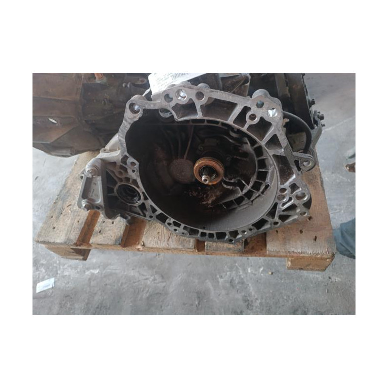 Boite de vitesses OPEL CORSA D