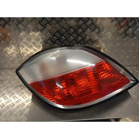 Feu arriere principal gauche (feux) OPEL ASTRA H Photo n°1